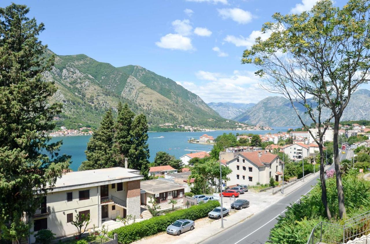 Bay View Apartments Kotor Exteriör bild