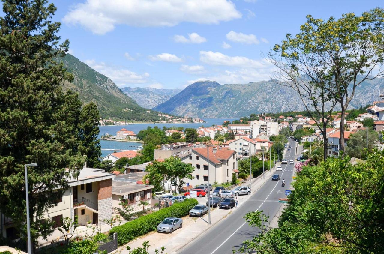Bay View Apartments Kotor Exteriör bild